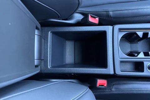 MT25YHX Audi Q3 S line 35 TFSI  150 PS S tronic Thumbnail #48