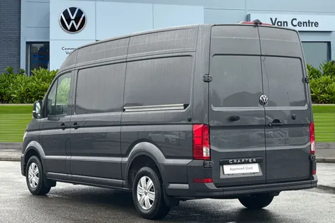 DC75AFX Volkswagen Crafter CR35 Commerce Plus MWB 140 PS Man FWD  - Digital Dash/Camera/Heated Windscr Thumbnail #2