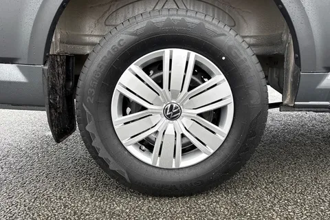 DC75AFX Volkswagen Crafter CR35 Commerce Plus MWB 140 PS Man FWD  - Digital Dash/Camera/Heated Windscr Thumbnail #10