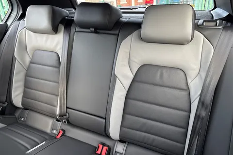  Volkswagen Golf 1.5 TSI eHybrid 19.7kWh GTE DSG Euro 6 (s/s) 5dr Thumbnail #19