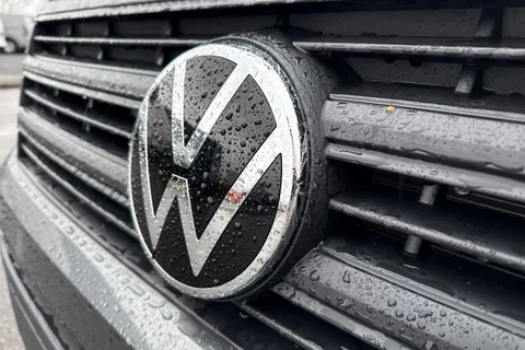 DC75BXB Volkswagen Crafter CR35 Commerce Plus MWB 140 PS Man FWD  - Digital Dash/Camera/Heated Windscr Thumbnail #28