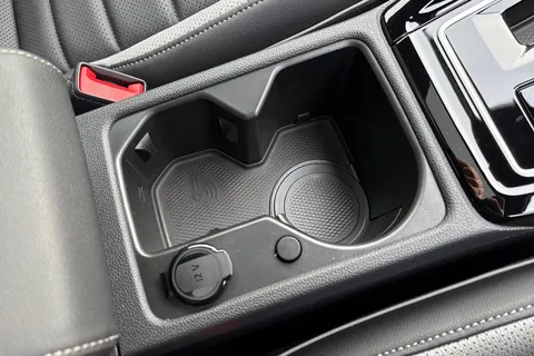  Volkswagen Golf 1.5 TSI eHybrid 19.7kWh GTE DSG Euro 6 (s/s) 5dr Thumbnail #43