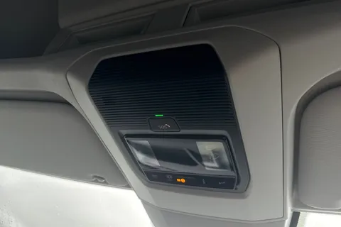 DC75AOR Volkswagen Crafter CR35 Commerce Plus MWB 140 PS Man FWD  - Digital Dash/Camera/Heated Windscr Thumbnail #43