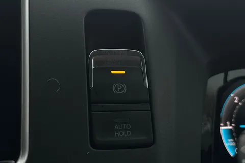 DC75AOR Volkswagen Crafter CR35 Commerce Plus MWB 140 PS Man FWD  - Digital Dash/Camera/Heated Windscr Thumbnail #47