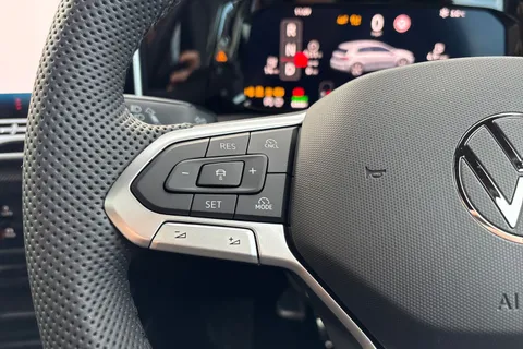  Volkswagen Golf 1.5 TSI eHybrid 19.7kWh GTE DSG Euro 6 (s/s) 5dr Thumbnail #48