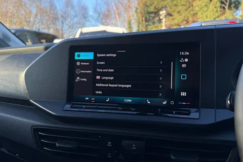 DF75ZTN Volkswagen Caddy C20 Cargo Commerce Pro SWB 122 PS 2.0 TDI 7sp DSG - Nav Thumbnail #54