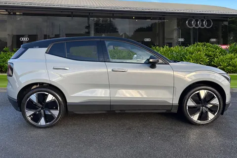 AK25VZP Volvo Ex30 Single Motor Extended Range 69kWh Ultra Auto 5dr Thumbnail #3