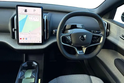 AK25VZP Volvo Ex30 Single Motor Extended Range 69kWh Ultra Auto 5dr Thumbnail #17