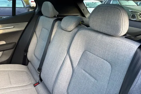 AK25VZP Volvo Ex30 Single Motor Extended Range 69kWh Ultra Auto 5dr Thumbnail #18