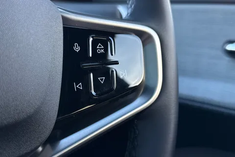 AK25VZP Volvo Ex30 Single Motor Extended Range 69kWh Ultra Auto 5dr Thumbnail #33