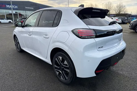  PEUGEOT 208 1.2 HYBRID Allure e-DSC6 Euro 6 (s/s) 5dr Thumbnail #29