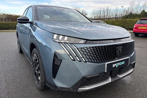 DE25WSX PEUGEOT 3008 1.2 HYBRID GT e-DSC6 Euro 6 (s/s) 5dr Thumbnail #8