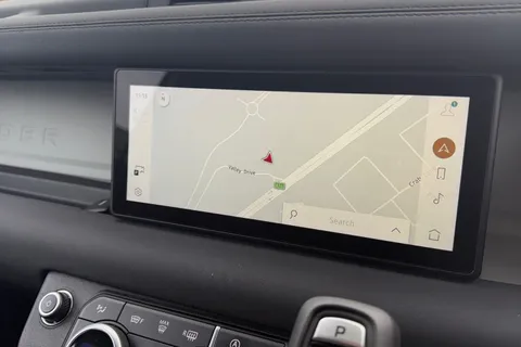 LG21YBP Land Rover Defender 90 3.0 D200 3dr Thumbnail #11