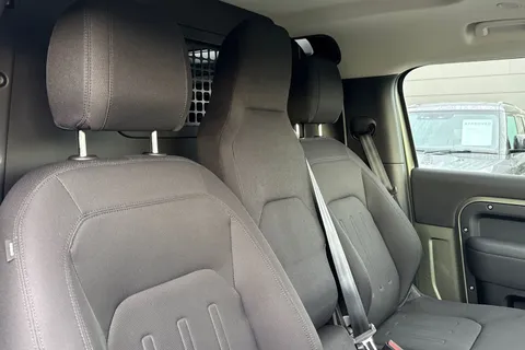 LG21YBP Land Rover Defender 90 3.0 D200 3dr Thumbnail #21