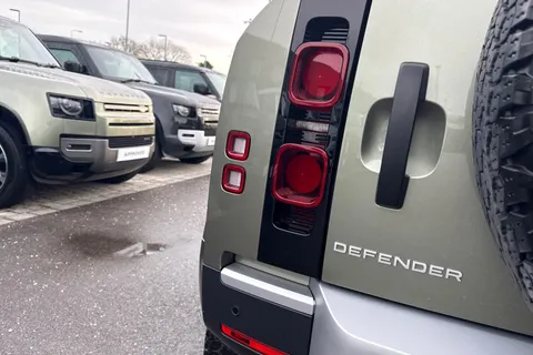 LG21YBP Land Rover Defender 90 3.0 D200 3dr Thumbnail #26