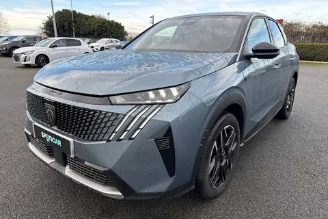 DE25WSX PEUGEOT 3008 1.2 HYBRID GT e-DSC6 Euro 6 (s/s) 5dr Thumbnail #29