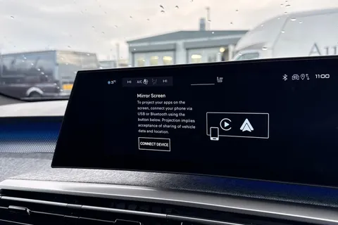 DE25WSX PEUGEOT 3008 1.2 HYBRID GT e-DSC6 Euro 6 (s/s) 5dr Thumbnail #43