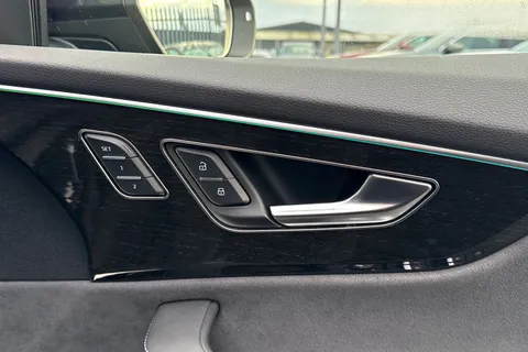 PK24ULU Audi SQ8 Black Edition TFSI  507 PS tiptronic Thumbnail #20