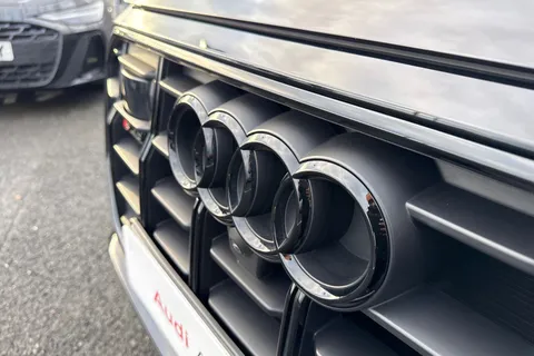 PK24ULU Audi SQ8 Black Edition TFSI  507 PS tiptronic Thumbnail #24