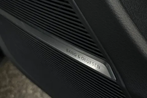 PK24ULU Audi SQ8 Black Edition TFSI  507 PS tiptronic Thumbnail #48