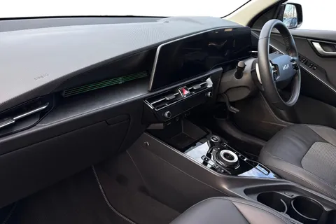 PK23XBR Kia Niro 1.6h GDi 3 DCT Euro 6 (s/s) 5dr Thumbnail #15