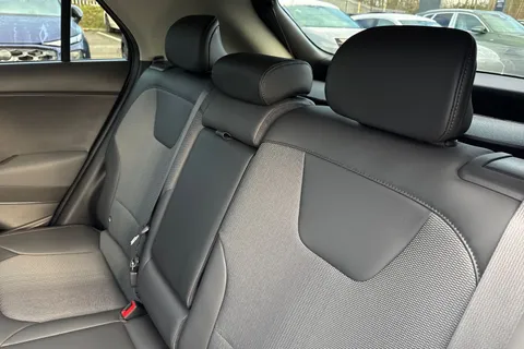 PK23XBR Kia Niro 1.6h GDi 3 DCT Euro 6 (s/s) 5dr Thumbnail #19