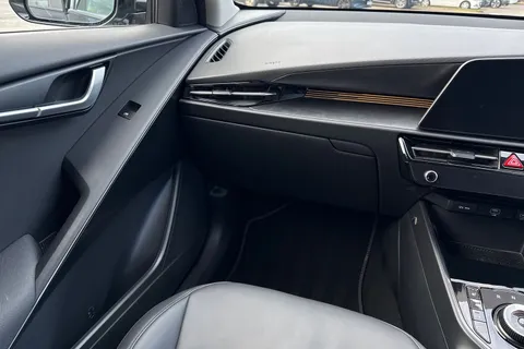 PK23XBR Kia Niro 1.6h GDi 3 DCT Euro 6 (s/s) 5dr Thumbnail #20