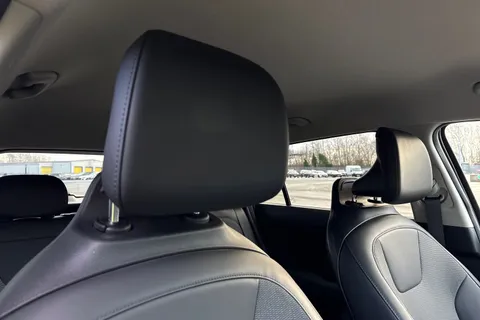 PK23XBR Kia Niro 1.6h GDi 3 DCT Euro 6 (s/s) 5dr Thumbnail #24