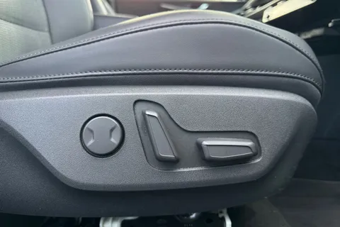 PK23XBR Kia Niro 1.6h GDi 3 DCT Euro 6 (s/s) 5dr Thumbnail #33