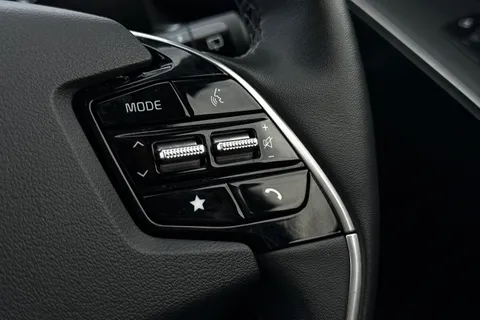 PK23XBR Kia Niro 1.6h GDi 3 DCT Euro 6 (s/s) 5dr Thumbnail #37