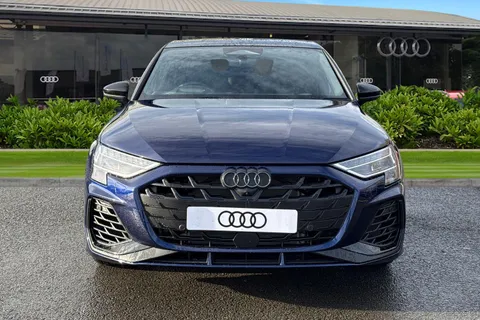 Audi S3 2.0 TFSI Black Edition Sportback S Tronic quattro Euro 6 (s/s) 5dr Thumbnail #6