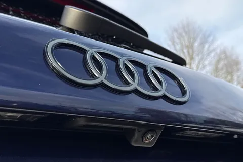 Audi S3 2.0 TFSI Black Edition Sportback S Tronic quattro Euro 6 (s/s) 5dr Thumbnail #25