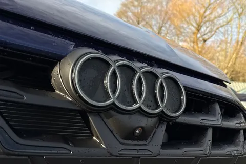 Audi S3 2.0 TFSI Black Edition Sportback S Tronic quattro Euro 6 (s/s) 5dr Thumbnail #30