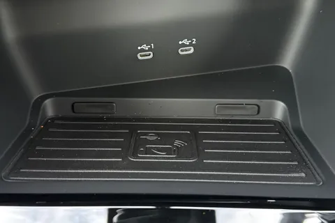Audi S3 2.0 TFSI Black Edition Sportback S Tronic quattro Euro 6 (s/s) 5dr Thumbnail #37