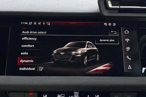 Audi S3 2.0 TFSI Black Edition Sportback S Tronic quattro Euro 6 (s/s) 5dr Thumbnail #47