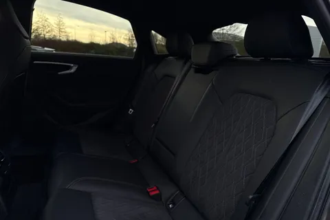 DK25XHY Audi A5 Edition 1 TFSI  204 PS S tronic Thumbnail #19