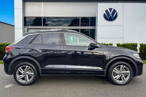 YS24FRZ Volkswagen T-Roc 2.0 TSI 4MOTION R-Line 5dr DSG | Heated Seats | Rear Camera Thumbnail #3