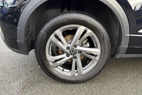 YS24FRZ Volkswagen T-Roc 2.0 TSI 4MOTION R-Line 5dr DSG | Heated Seats | Rear Camera Thumbnail #10