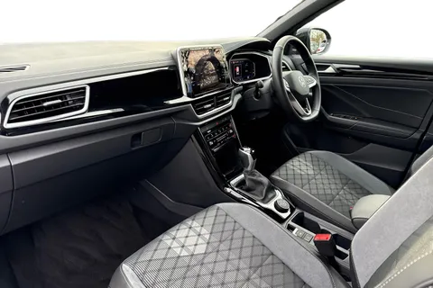YS24FRZ Volkswagen T-Roc 2.0 TSI 4MOTION R-Line 5dr DSG | Heated Seats | Rear Camera Thumbnail #14