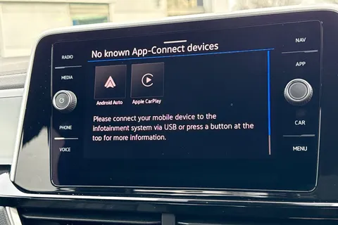 YS24FRZ Volkswagen T-Roc 2.0 TSI 4MOTION R-Line 5dr DSG | Heated Seats | Rear Camera Thumbnail #30