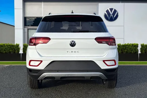 4 of 57 for Volkswagen T-Roc 1.0 TSI Match Euro 6 (s/s) 5dr