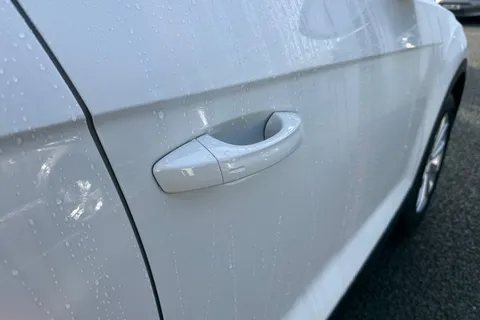 26 of 57 for Volkswagen T-Roc 1.0 TSI Match Euro 6 (s/s) 5dr