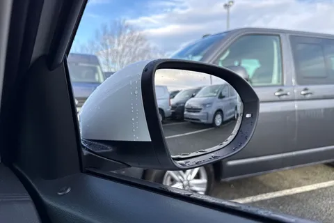 37 of 57 for Volkswagen T-Roc 1.0 TSI Match Euro 6 (s/s) 5dr