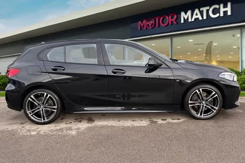 VK70ZTO BMW 1 Series 118d M Sport 5dr Step Auto Thumbnail #3