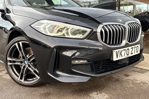 VK70ZTO BMW 1 Series 118d M Sport 5dr Step Auto Thumbnail #9