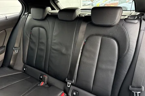 VK70ZTO BMW 1 Series 118d M Sport 5dr Step Auto Thumbnail #19