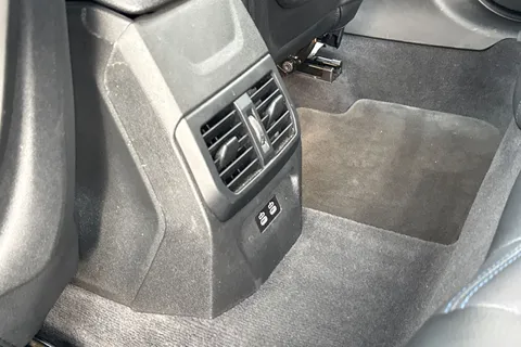 VK70ZTO BMW 1 Series 118d M Sport 5dr Step Auto Thumbnail #31