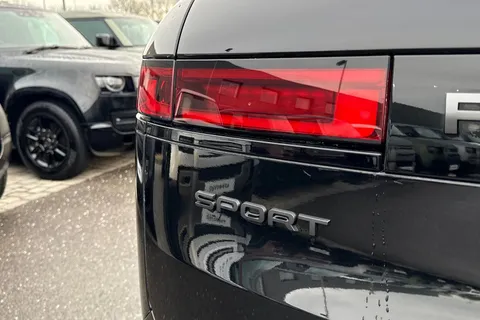 26 of 50 for Land Rover Range Rover Sport 3.0 D300 Dynamic SE 5dr