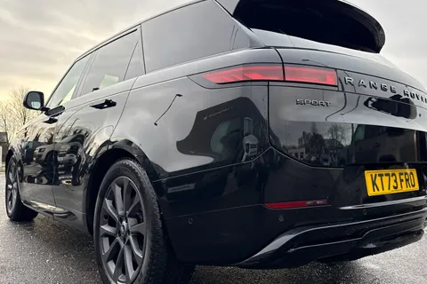 38 of 50 for Land Rover Range Rover Sport 3.0 D300 Dynamic SE 5dr