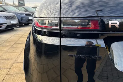 KP24OAJ Land Rover Range Rover Evoque 1.5 P300e Autobiography 5dr Thumbnail #27